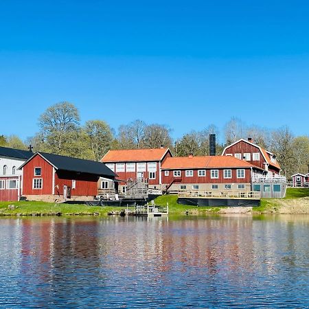 Trehoerna Hotell & Konferens Trehorna Экстерьер фото