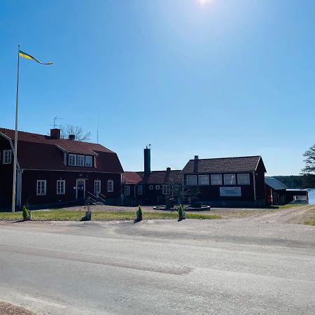 Trehoerna Hotell & Konferens Trehorna Экстерьер фото
