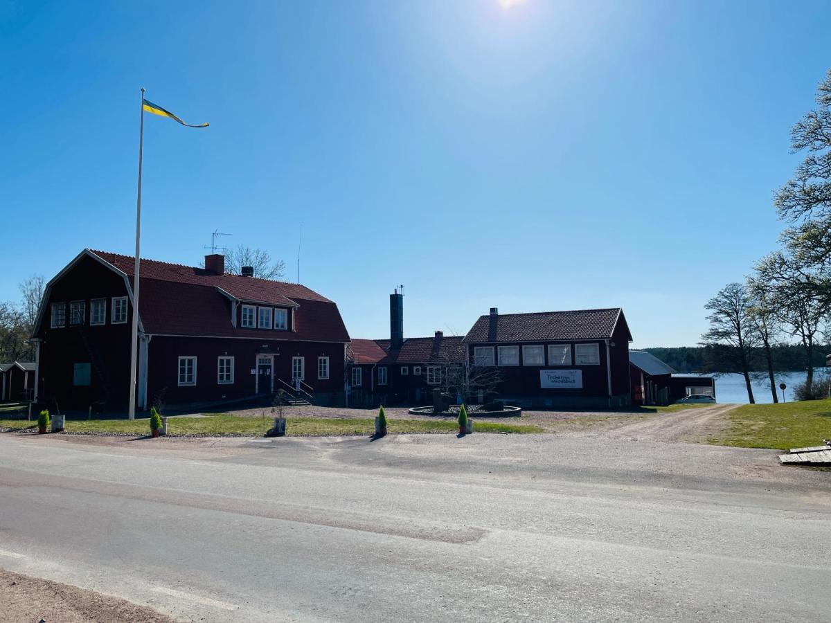 Trehoerna Hotell & Konferens Trehorna Экстерьер фото